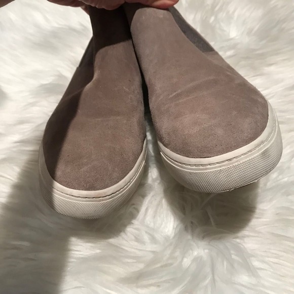 Vince Shoes Newlyn Chelsea High Top Sneakers Pull On Suede Cream Womens 7M EU37 - Picture 2 of 8